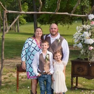 Meet your Posher, Leslie